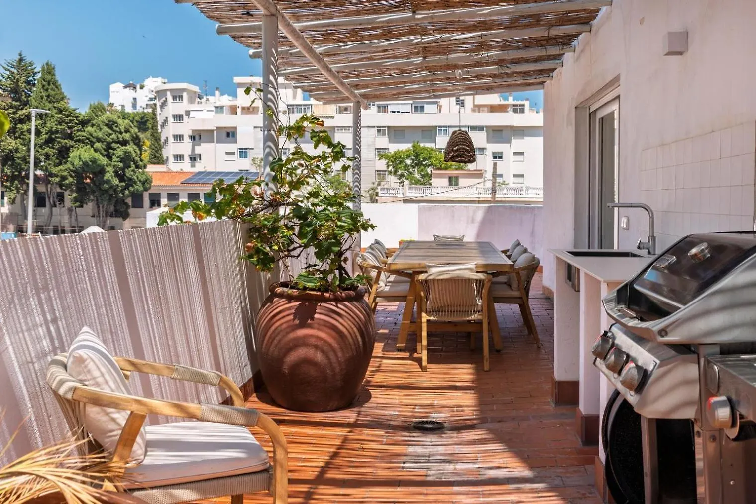 Large Terrace Beach -Side Apart Torremolinos 0*,